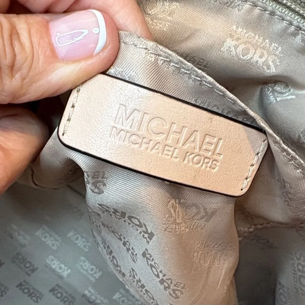 Michael Kors Bag Purse Handbag Leather Jet Set EW Pebbled Tote Bag Pocketbook